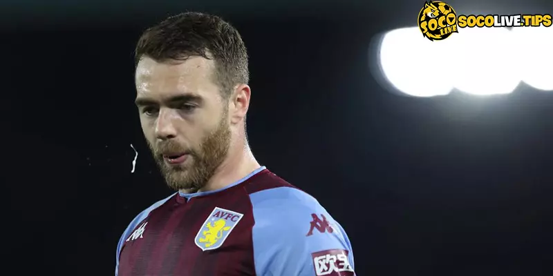 Calum Chambers có thể rời Aston Villa